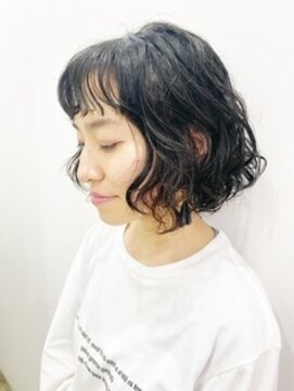 ヘアーアイストゥーレ(HAIR ICI TRE) ハードパーマ ボブ