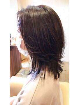 バグスドゥア(Bagus dua) くびれセミディ