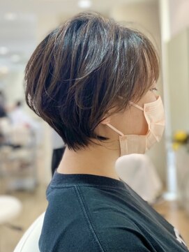 レンジシキチジョウジ (RENJISHI KICHIJOJI) ナチュラルショートボブ【RENJISHI 松岡】