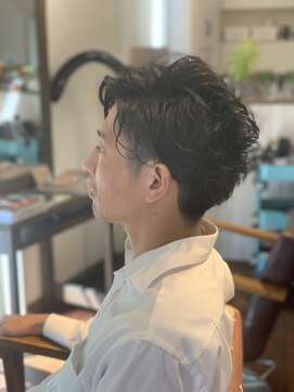 カミュ ヘアリズム(CAMUS HAIR RHYTHM) ツーブロック