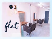 幅広いお客様から愛されてるサロン【flat】