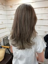 ハーツ(Heart's)&nbsp;30代40代50代◎大人レイヤーナチュラル白髪ぼかしハイライト