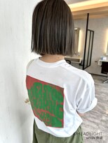 アーサス バイ ヘッドライト 匝瑳店(ursus by HEADLIGHT)&nbsp;ローライトグレージュ切りっぱなしボブデザインカラー暗めカラー