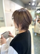 モア 下通店(MORE)&nbsp;白髪を活かしてソフトウルフ