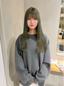 ニキータ(Nikiita) オリーブベージュ　B3404