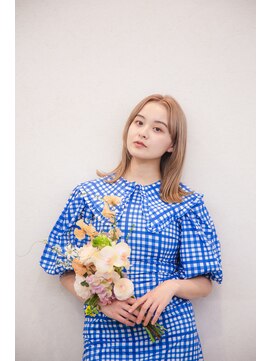 ウタリ(utari) 【utari】ミディアムスタイル/松本善人