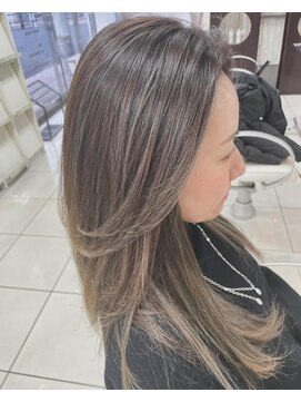 アミュード 西新井(Amu:rd) 【西新井美容院アミュード】大人の白髪ぼかしハイライト