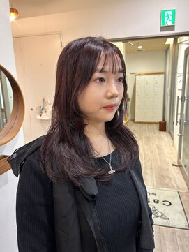 ガーランド (Garland) ミディアムヘア/顔まわりカット/オージュアカラー