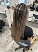 ハイライトバレイヤージュダブルカラーケアブリーチ20代30代