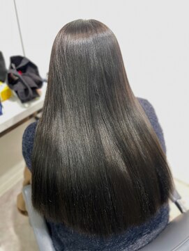 ユーフォリア 渋谷グランデ(Euphoria SHIBUYA GRANDE) 髪質改善 オリーブグレージュ ケアストレート