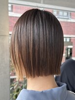 アビーツー(ABBEY2)&nbsp;ぱつっとボブ/切りっぱなしボブ/垢抜けボブ/大人ボブ/表参道