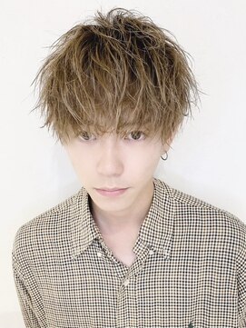 アミ(Ammi) ◆マッシュ/ツーブロック/ブリーチ/ハイトーン