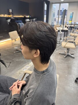 バース バイ ハピネス(BIRTH by happiness) ツイストスパイラルパーマツイストパーマメンズマッシュパーマ