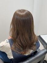 イルミ(iLUMi)&nbsp;iLUMi　×　ベージュカラー