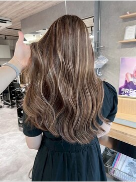 レディアル 大宮(REDEAL ope.) 【ハイライト】ベージュハイライトバレイヤージュ