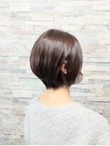 ヴィソップ(V.S.O.P)&nbsp;【白髪ぼかし】ふんわりに魅せる大人女性のショートボブ