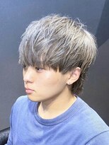 アンドワークス カシワ(&WORKS kashiwa)&nbsp;シルバーカラー×ウルフカット