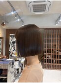 20代30代収まりのいいボブスタイル！ 切りっぱなし、丸みボブ