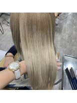 プライズ アイリス 池袋東口店(prize Iris) ミルクティーベージュイルミナカラーハイトーン池袋東口