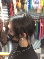 ミミック (mimic) ツーセクションウルフカット、インナーシルバーTRICKstyle！