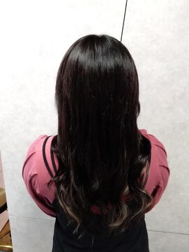 ニーナ ビューティーサロン(NINA Beauty Salon) プルエクステでインナーカラー