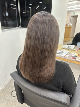 エイト 恵比寿店(EIGHT ebisu) 透明感ベージュラベンダーブラウンオリーブグレージュ