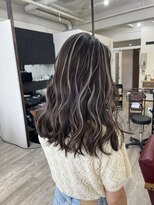 エトラ 渋谷店(etora)&nbsp;小顔 ネビージュ　グレージュハイライトカラー◎