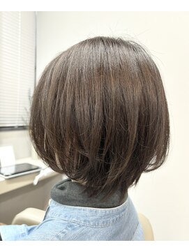 アオ 花咲町(a-o) 大人かわいいショートボブ♪