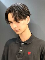 ハイライトセンターパートメッシュダブルカラーツーブロック
