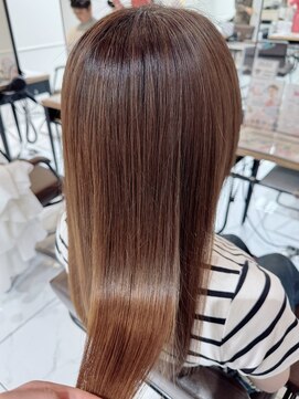 グランデュール 藤枝店(GRANDEUR) ストレートヘア/酸性縮毛矯正/酸性ストレート/藤枝