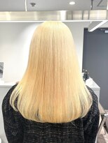 ルーブ トウキョウ(Loob. TOKYO) 池袋東口ハイトーンカラーホワイトブロンドカラーシルバーカラー