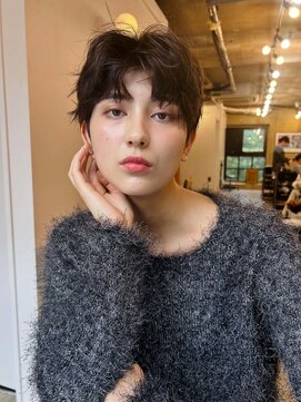 ヒュージ 表参道(huge) レイヤーカット/ショートヘア/顔周り/ニュアンスパーマ