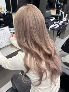 ラピステン 福岡天神 大名店(Lapis) ミルクティーベージュ/ブリーチ2回/顔周りカット/エクステロング