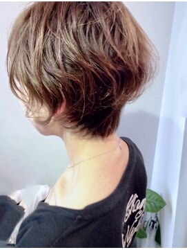 アプリコ(APREKO) くせ毛ショート