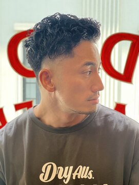 ダッド(DAD) 【Textured Pomp】