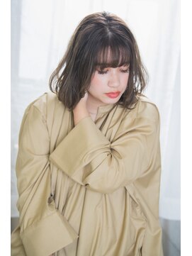 ネオリーブ シュシュ 神保町店(Neolive susu) ミディアムボブ