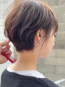 アイドットプラス 表参道(i.+omotesando) 骨格補正絶壁カバー顔まわり簡単スタイリングくびれショートボブ