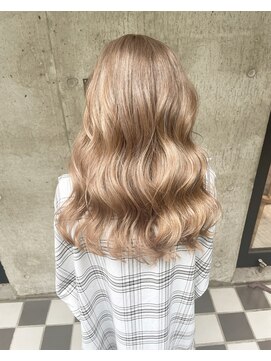 ルーフアクト(LUFE act) グレージュダブルカラー ブリーチ1回 担当TATSUYA