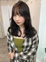 ナンバー アンフィール 渋谷(N° anfeel)&nbsp;こなれレイヤー/ワンカールスタイル