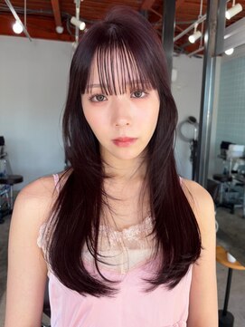 ウニュ(uninu) チェリーレッド×レイヤーカット