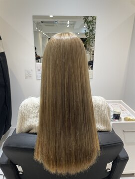 イエナ 難波(IENA) ホワイトベージュ☆髪質改善トリートメント