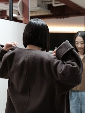 アナンダ(ananda) 暗髪ボブ