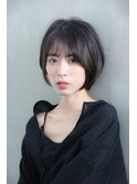 黒髪ショート