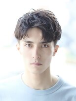 ハレ ヘアサロン(Hale hair salon)&nbsp;【Hale】ブルーブラック/スパイキーショート/フェザーパーマ原宿