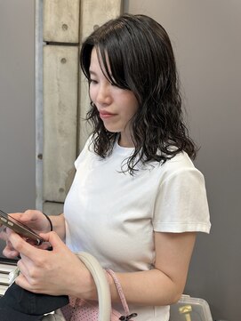 オブヘアージユウガオカ(Of HAIR Jiyugaoka) ミディアムパーマ