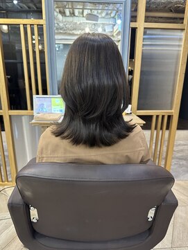 マリアバイアフロート(Maria by AFLOAT) ミントグレージュくびれハッシュウルフミディアム
