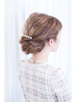 ヘアアンドメイクジップ恵比寿 (Hair＆Make ZIP)&nbsp;シンプルふんわりシニヨン　ヘアセット