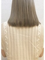 エイチ 天神橋(H)&nbsp;20代30代レイヤーウルフオージュアアンブレラカラータッセルボブ