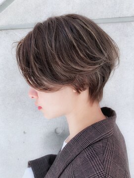 シー バイ ロンド 新宿(Sea by Lond) 【佐藤】ダークアッシュハイライトカラーハンサムショート新宿