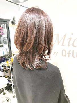 ミッシェル アフロート(michelle afloat) 20代30代40代50代ラウンドCカーブカット×くびれ外ハネ